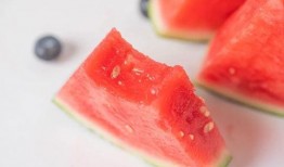 颜值总会吃瓜,揭秘“吃瓜群众”的颜值偏好之谜