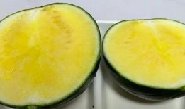 大妈吃瓜图片,揭秘街头热议瞬间