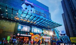 中贸广场吃瓜,吃瓜群众的欢乐盛宴