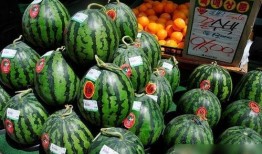 吃瓜人不卖瓜是真的吗,真相背后的惊人内幕