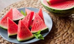 脚哥吃瓜,揭秘娱乐圈那些不为人知的幕后故事