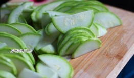 春天吃瓜季节,解锁春季吃瓜新时尚