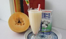 喝牛奶后多久可吃哈密瓜,牛奶与哈密瓜的黄金搭配时间揭秘