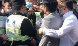 吃瓜事件保安,揭秘背后真相与反思