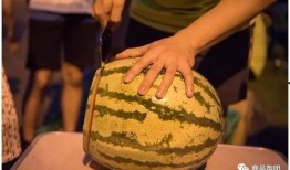 他们都在疯狂的吃瓜,全民热议的疯狂吃瓜盛宴