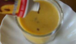 奶茶吃瓜女友,女友间的甜蜜吃瓜时光