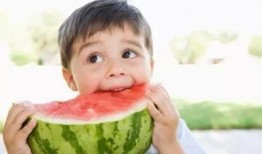 铁头娃吃瓜视频,揭秘娱乐圈幕后故事