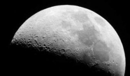 我在月球吃瓜,月球上的独特美食体验