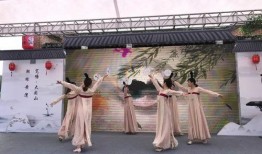 汉服吃瓜动作,揭秘古风吃瓜姿势的韵味与魅力