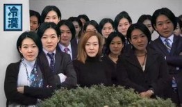 吃瓜群众唱情歌,演绎别样浪漫