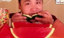 太奶奶吃瓜,一段温馨的乡村记忆