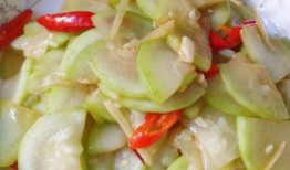 辅食葫芦瓜怎么吃,营养美味，宝宝成长好伴侣