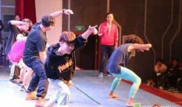 吃瓜校园长椅,揭秘校园生活点滴