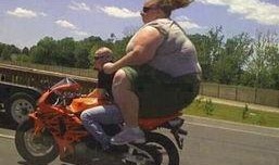 带你吃瓜奇葩小摩托,小摩托带你领略别样风味