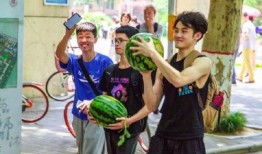 吃瓜学校男女,揭秘男女生活趣事